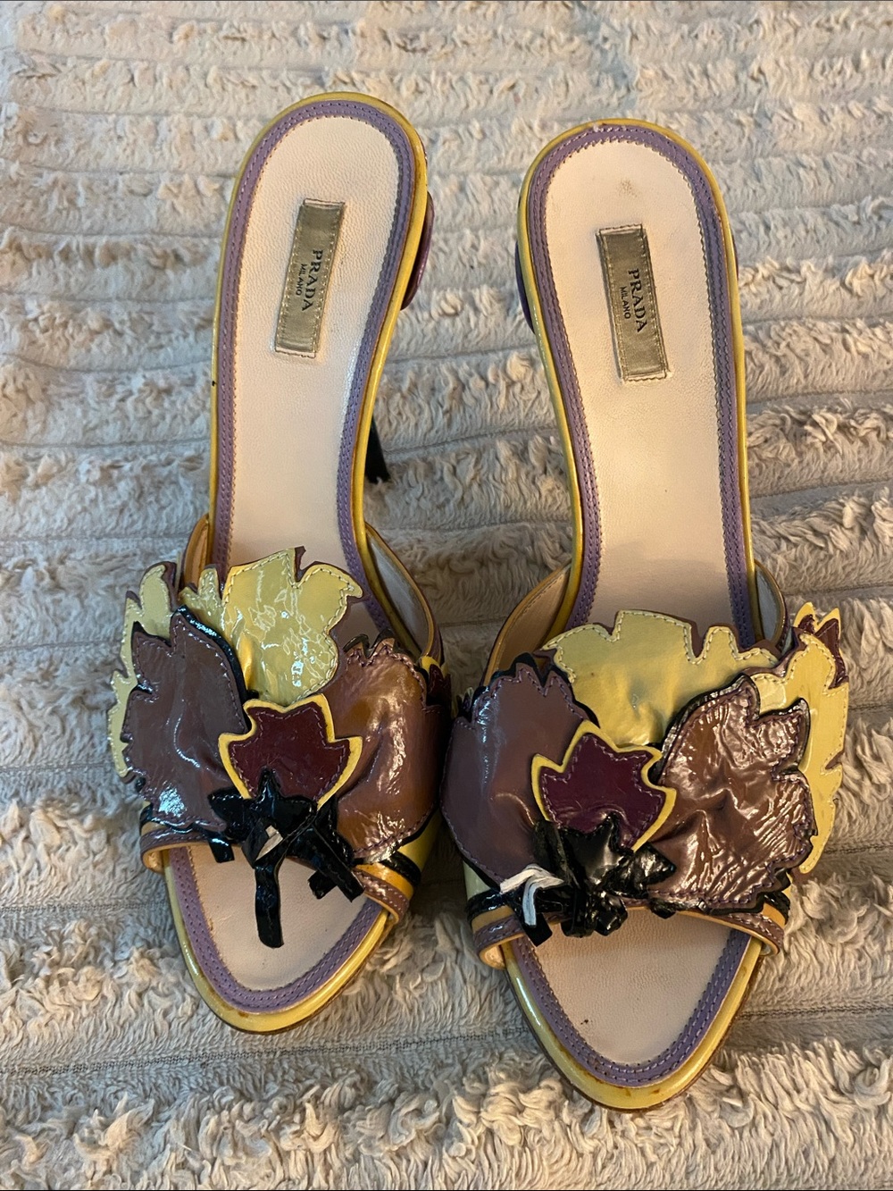 Pre-Loved Exquisite Prada Purple and Green Flower Heels - Make An Best Offer - Picture 2 of 6